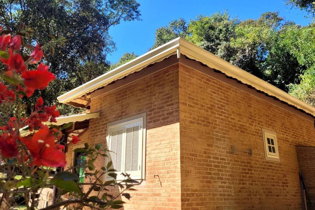 Recanto Dos Beija Flores, Chale Bougainville Monte Alegre do Sul Luaran gambar